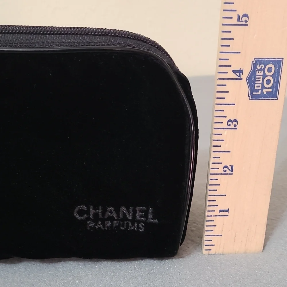 CHANEL Parfums Black‎ Velvet Cosmetic Makeup Bag